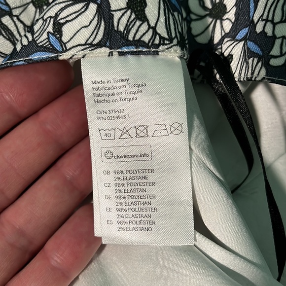 H&M Skirt size 6, beautiful material, new - Picture 3 of 7